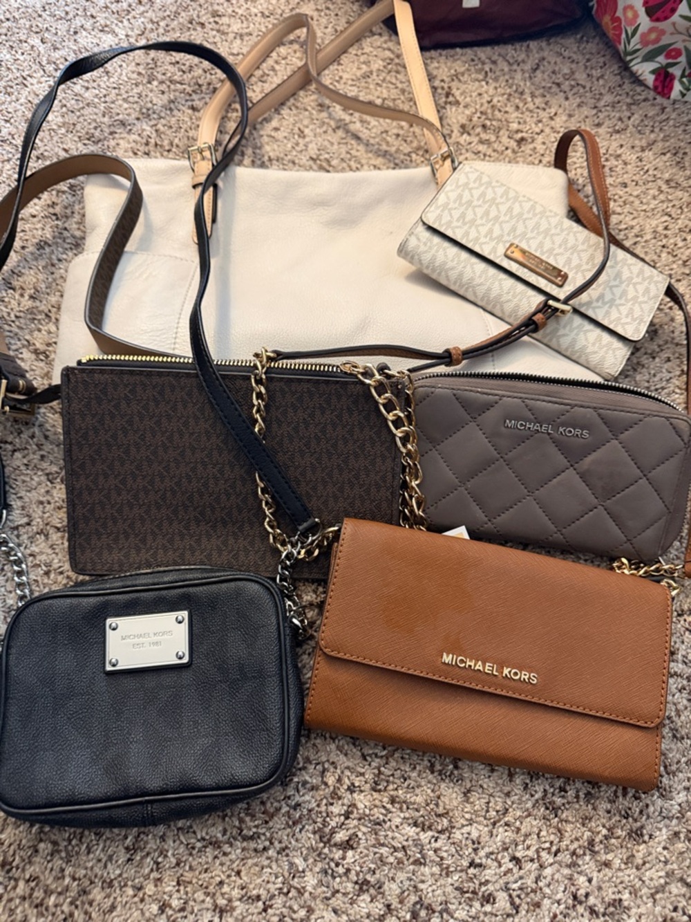 Lot of 6 Authenticated Michael Kors pieces***read call outs